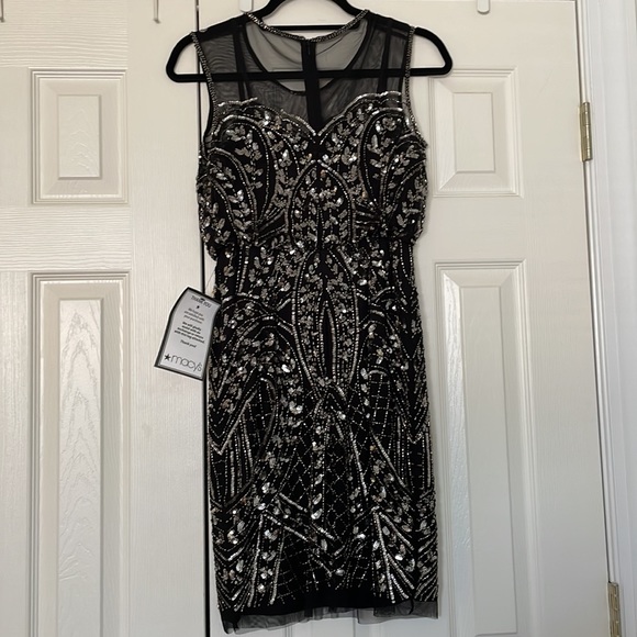 [Adrianna papell] NWT beaded shirt dress - Picture 4 of 9